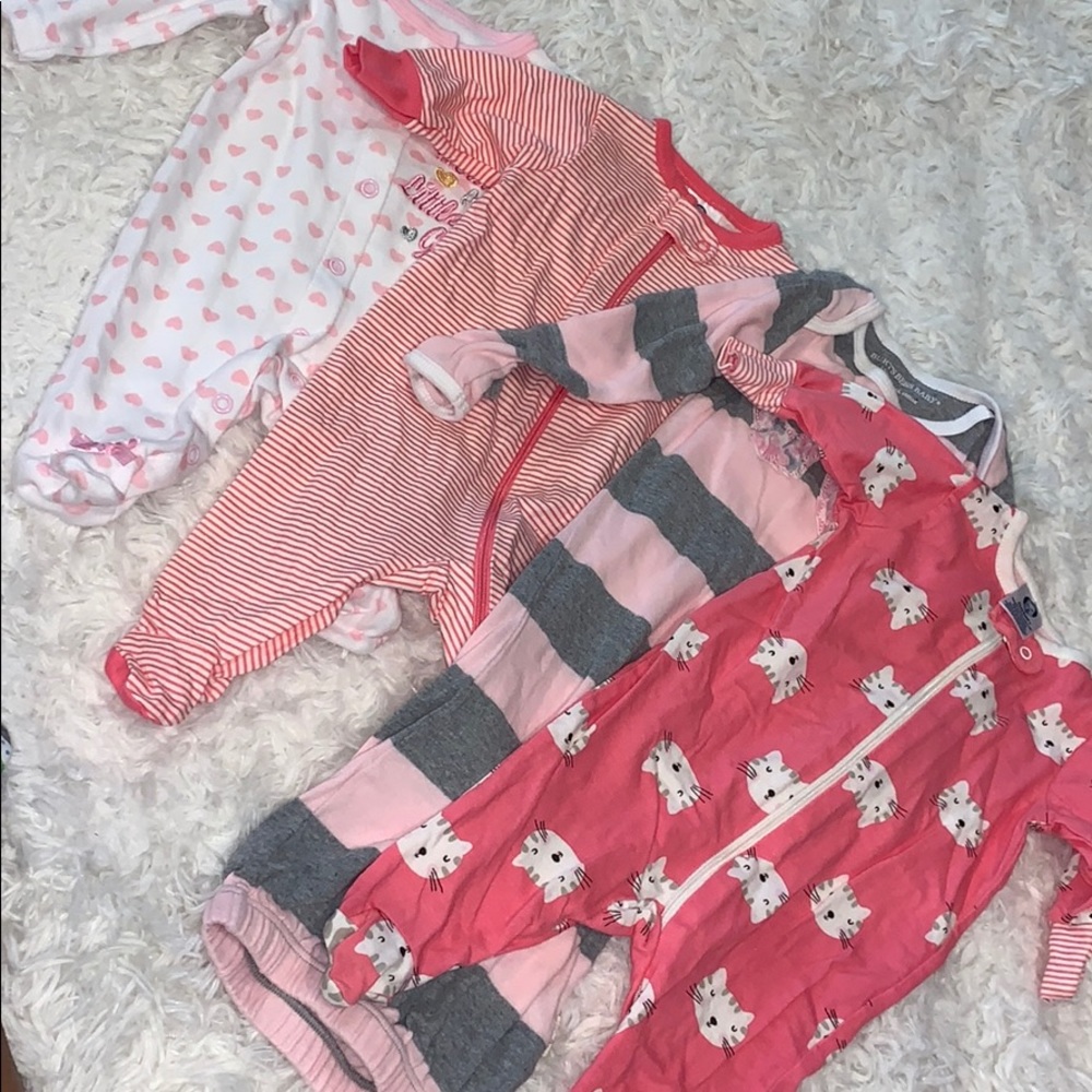 4 Sleepy Onsies